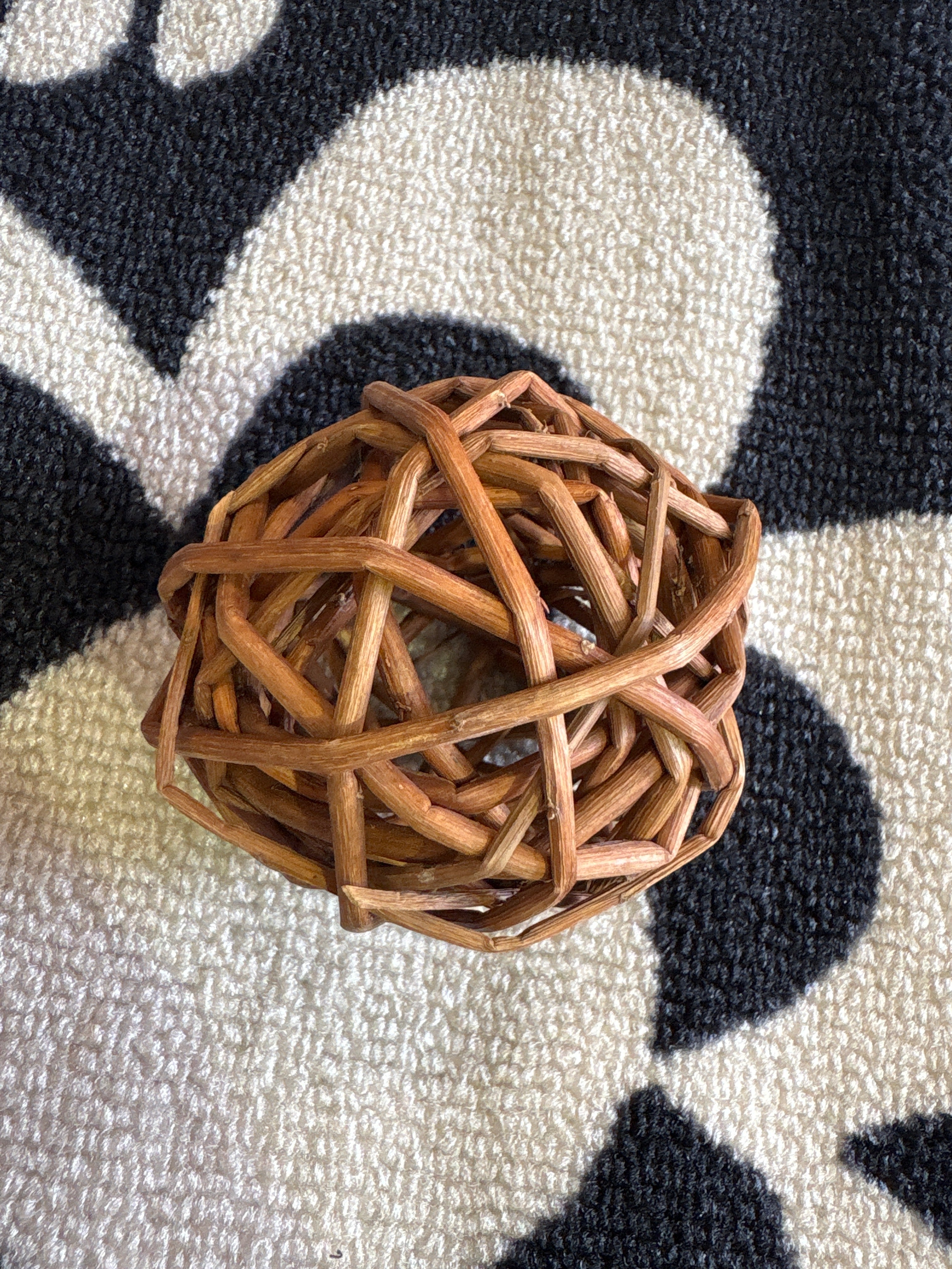Natural Willow Balls Assorted 7cm