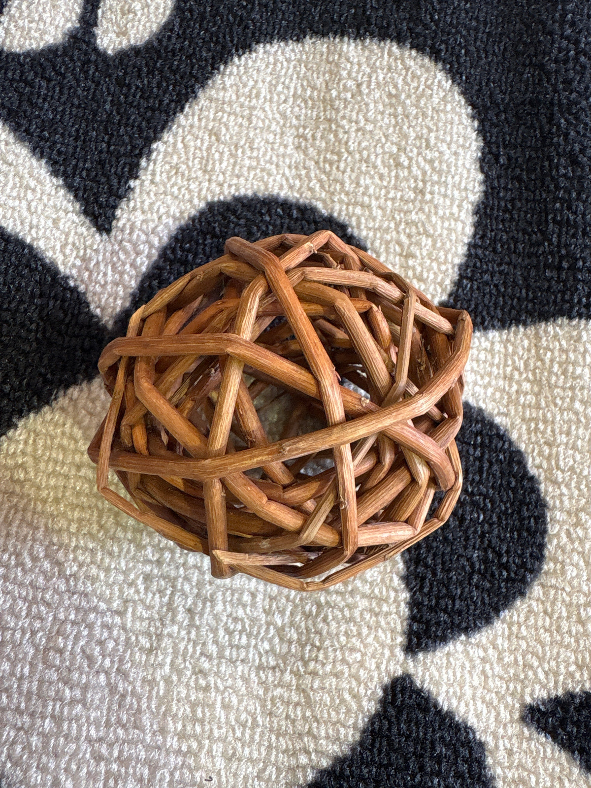 Natural Willow Balls Assorted 7cm