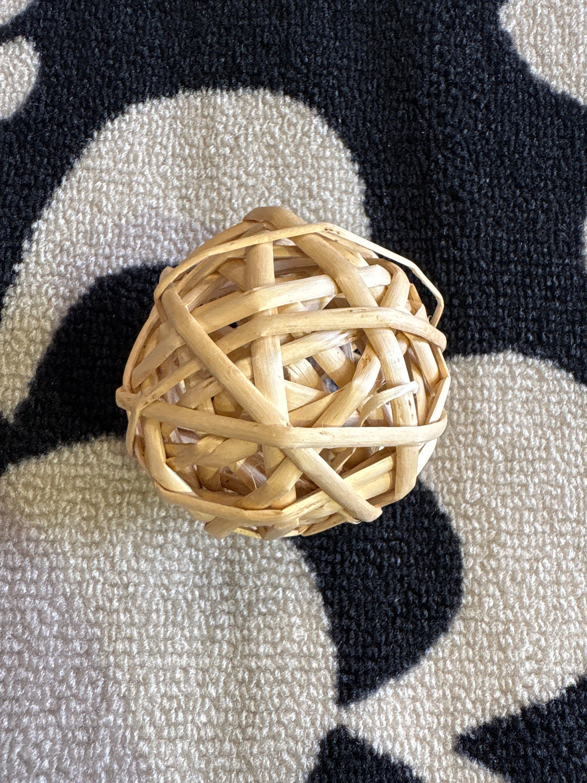Natural Willow Balls Assorted 7cm