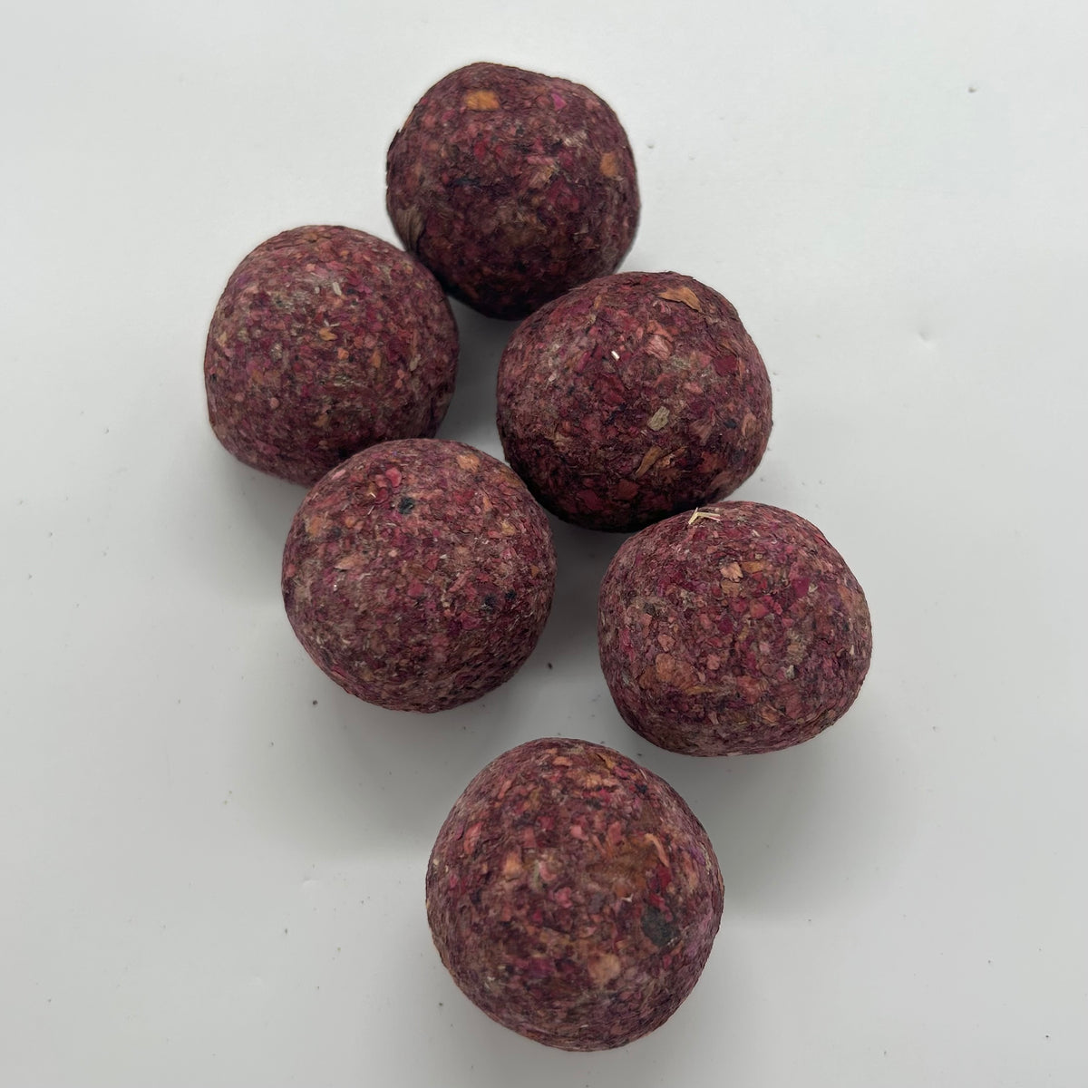 Dried Hay & Rose Balls Small Pet Treats 6 Pack